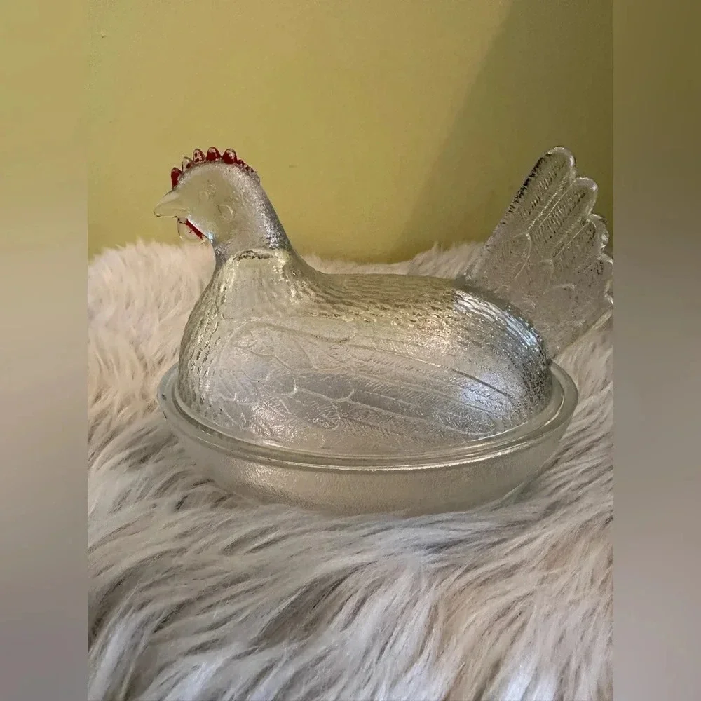 Vintage Indiana Glass Hen On Nest Clear Glass With Red Cone - Picture 6 of 6
